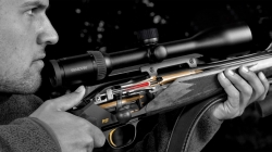 BLASER    R 8  LUXUS, kulovnice opakovací s přímotažným závěrem