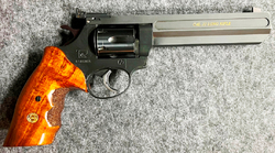 Revolver – HOLEK  SPORT - M261,  STEEL , cal. 22LR
