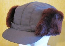 Zimní čepice s kožešinou Lesnická